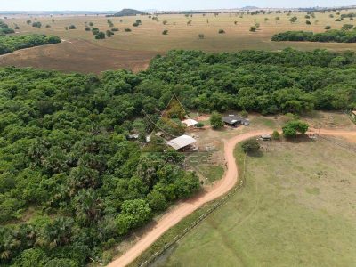 Fazenda, 1471 hectares - Foto 1