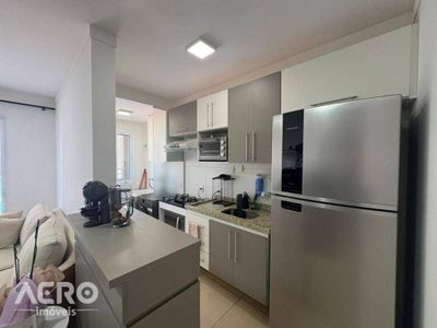 Apartamento, 2 quartos, 60 m² - Foto 1