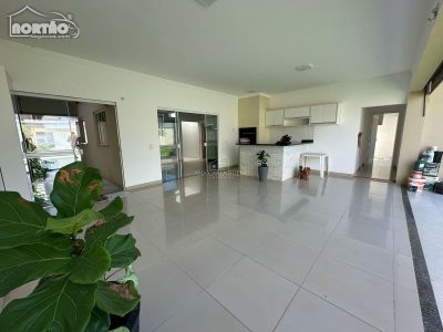 Casa, 3 quartos, 250 m² - Foto 4