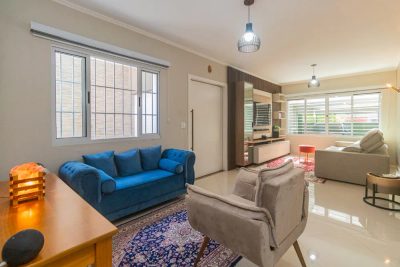 Casa, 3 quartos, 223 m² - Foto 1
