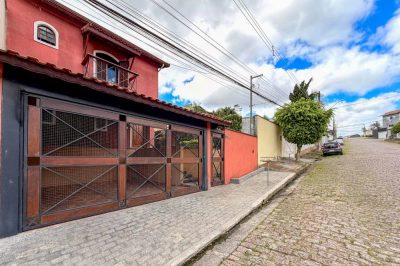 Sobrado, 3 quartos, 222 m² - Foto 1