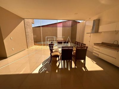 Sobrado, 4 quartos, 330 m² - Foto 1