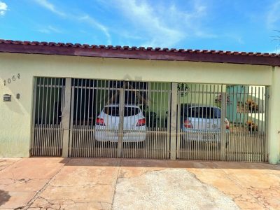 Casa, 5 quartos, 145 m² - Foto 1