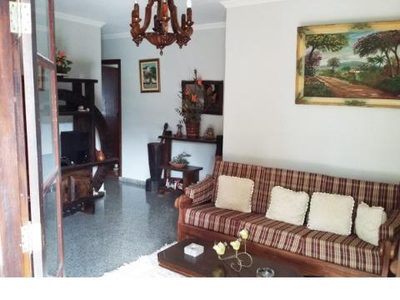 Sítio, 10 quartos, 3 hectares - Foto 2