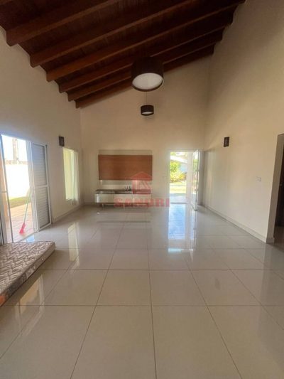Casa, 3 quartos, 222 m² - Foto 4