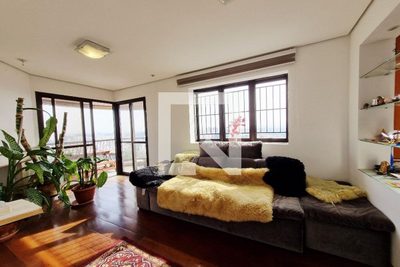 Apartamento, 3 quartos, 144 m² - Foto 2