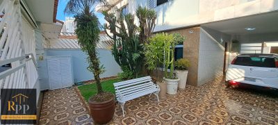 Casa, 3 quartos, 250 m² - Foto 1