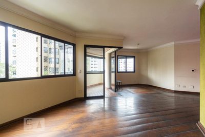 Apartamento, 3 quartos, 140 m² - Foto 2