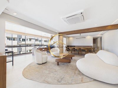 Apartamento, 3 quartos, 287 m² - Foto 1