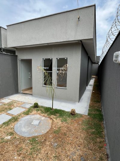 Casa, 2 quartos, 78 m² - Foto 1