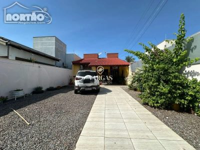 Casa, 4 quartos, 130 m² - Foto 2