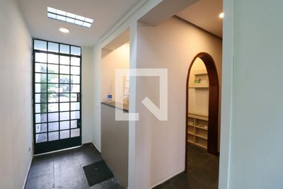 Casa, 3 quartos, 187 m² - Foto 2