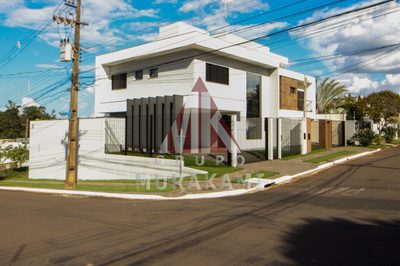 Sobrado, 3 quartos, 237 m² - Foto 1