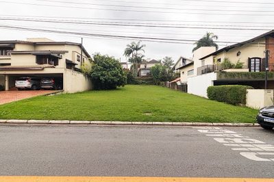 Loteamento e Condomínio, 580 m² - Foto 1