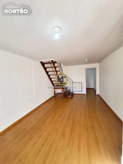 Casa, 3 quartos, 68 m² - Foto 2