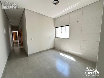 Casa, 3 quartos, 82 m² - Foto 2