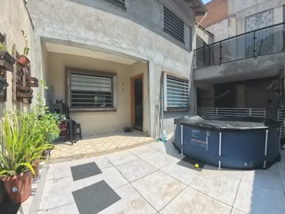 Sobrado, 3 quartos, 143 m² - Foto 2