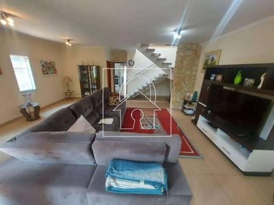 Sobrado, 3 quartos, 510 m² - Foto 1