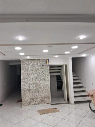 Casa, 3 quartos, 280 m² - Foto 2