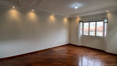 Casa, 3 quartos, 296 m² - Foto 3