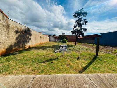 Terreno, 300 m² - Foto 1