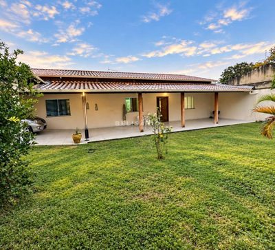 Casa, 4 quartos, 253 m² - Foto 2