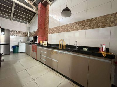 Casa, 3 quartos, 180 m² - Foto 2