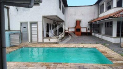 Casa, 7 quartos, 400 m² - Foto 1