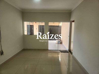Casa, 2 quartos, 70 m² - Foto 1