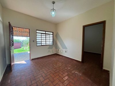 Casa, 2 quartos, 119 m² - Foto 1