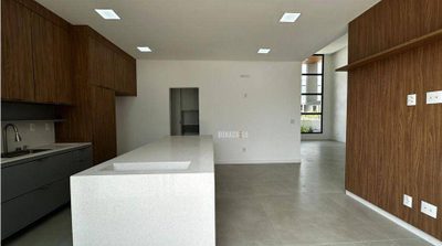 Casa, 3 quartos, 220 m² - Foto 2