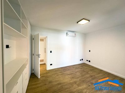 Apartamento, 3 quartos, 220 m² - Foto 3