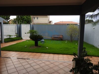 Sobrado, 4 quartos, 364 m² - Foto 1