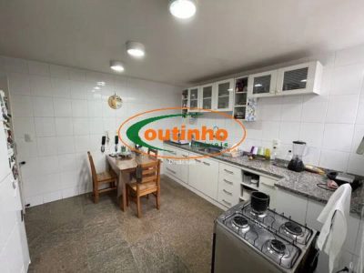 Cobertura, 3 quartos, 204 m² - Foto 1