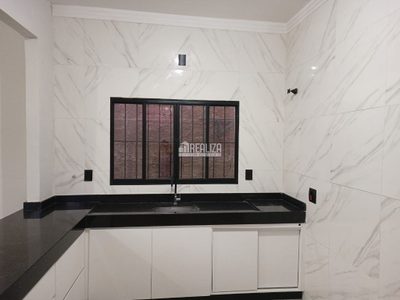 Casa, 3 quartos, 70 m² - Foto 1
