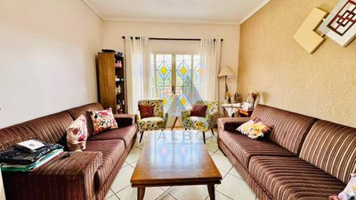 Casa, 3 quartos, 307 m² - Foto 3