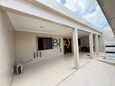 Casa, 4 quartos, 200 m² - Foto 2