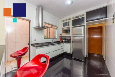 Sobrado, 3 quartos, 243 m² - Foto 5