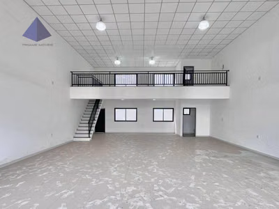 Depósito-Galpão, 220 m² - Foto 1