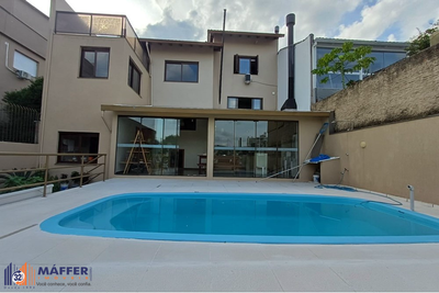 Casa, 3 quartos, 318 m² - Foto 1