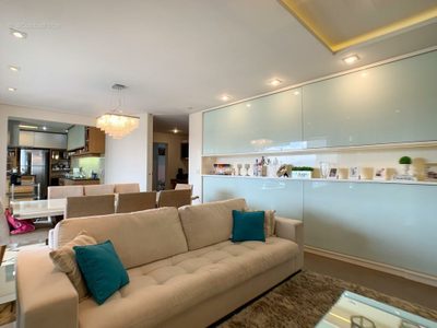 Apartamento, 3 quartos, 196 m² - Foto 1