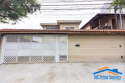 Sobrado, 3 quartos, 207 m² - Foto 1