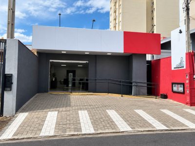 Loja-Salão, 158 m² - Foto 1