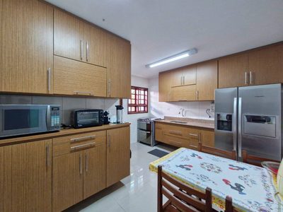 Casa, 8 quartos, 390 m² - Foto 4