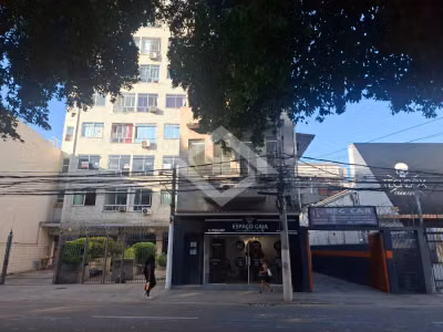 Prédio Inteiro - Foto 1