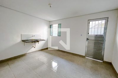 Casa, 1 quarto, 28 m² - Foto 3