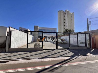 Prédio Inteiro, 690 m² - Foto 2