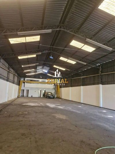 Depósito-Galpão, 700 m² - Foto 1