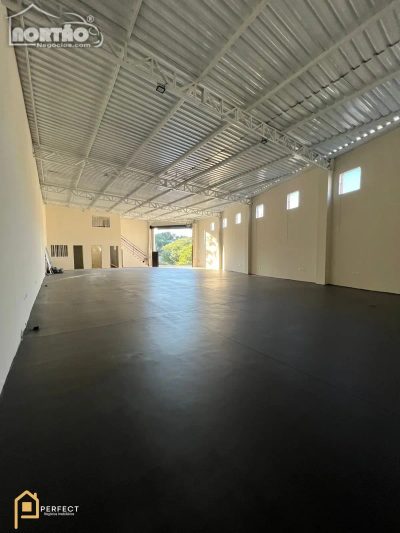 Casa, 300 m² - Foto 1