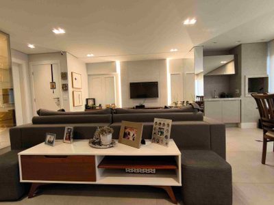Apartamento, 3 quartos, 125 m² - Foto 2